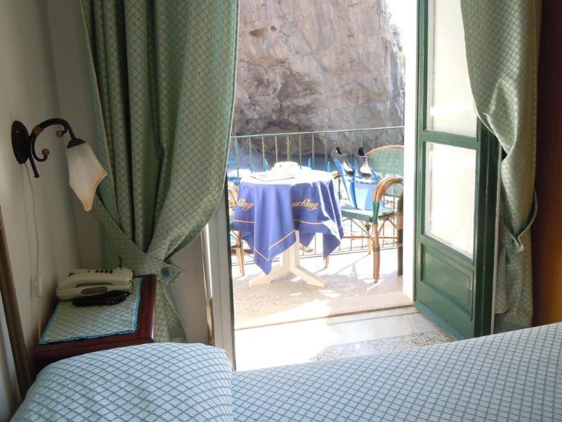 Hotel Alfonso A Mare Праяно Экстерьер фото