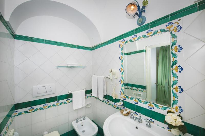 Hotel Alfonso A Mare Праяно Экстерьер фото