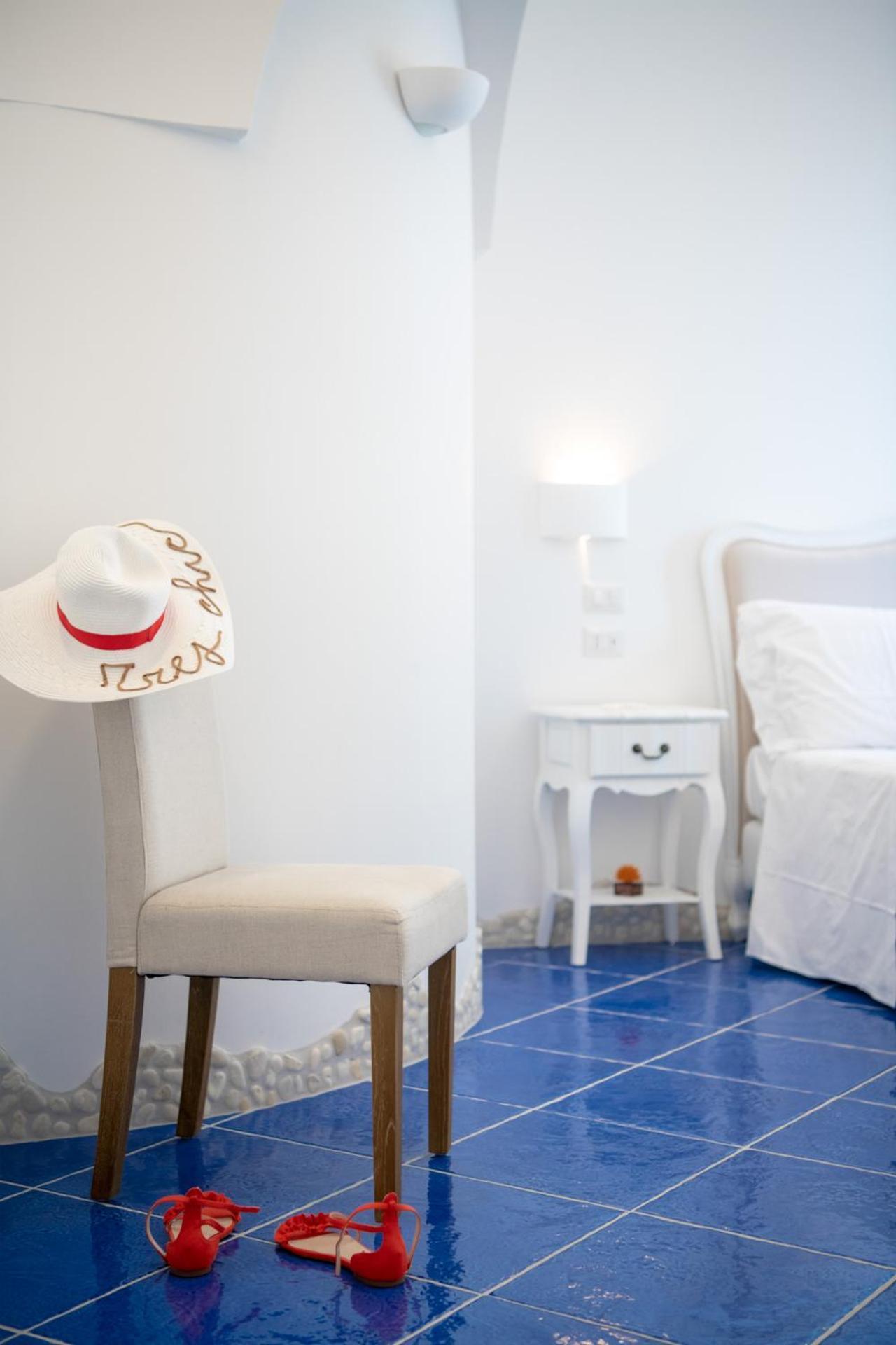 Hotel Alfonso A Mare Праяно Номер фото